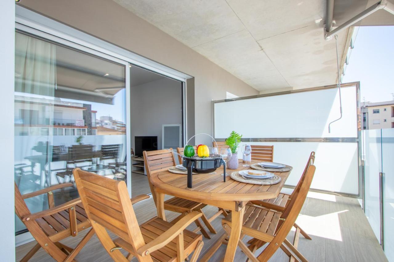 M A R I V E N T Private Terrace Apartment Roses Exterior foto