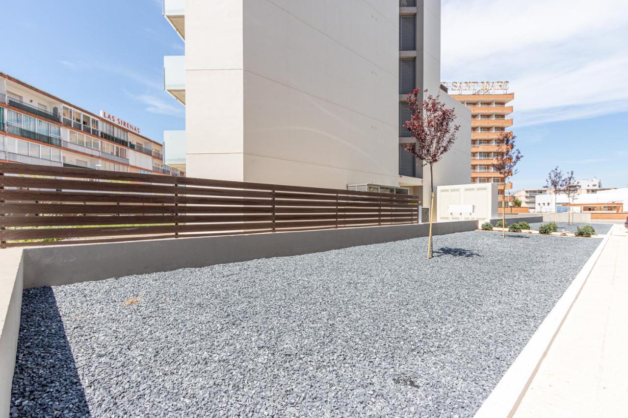 M A R I V E N T Private Terrace Apartment Roses Exterior foto