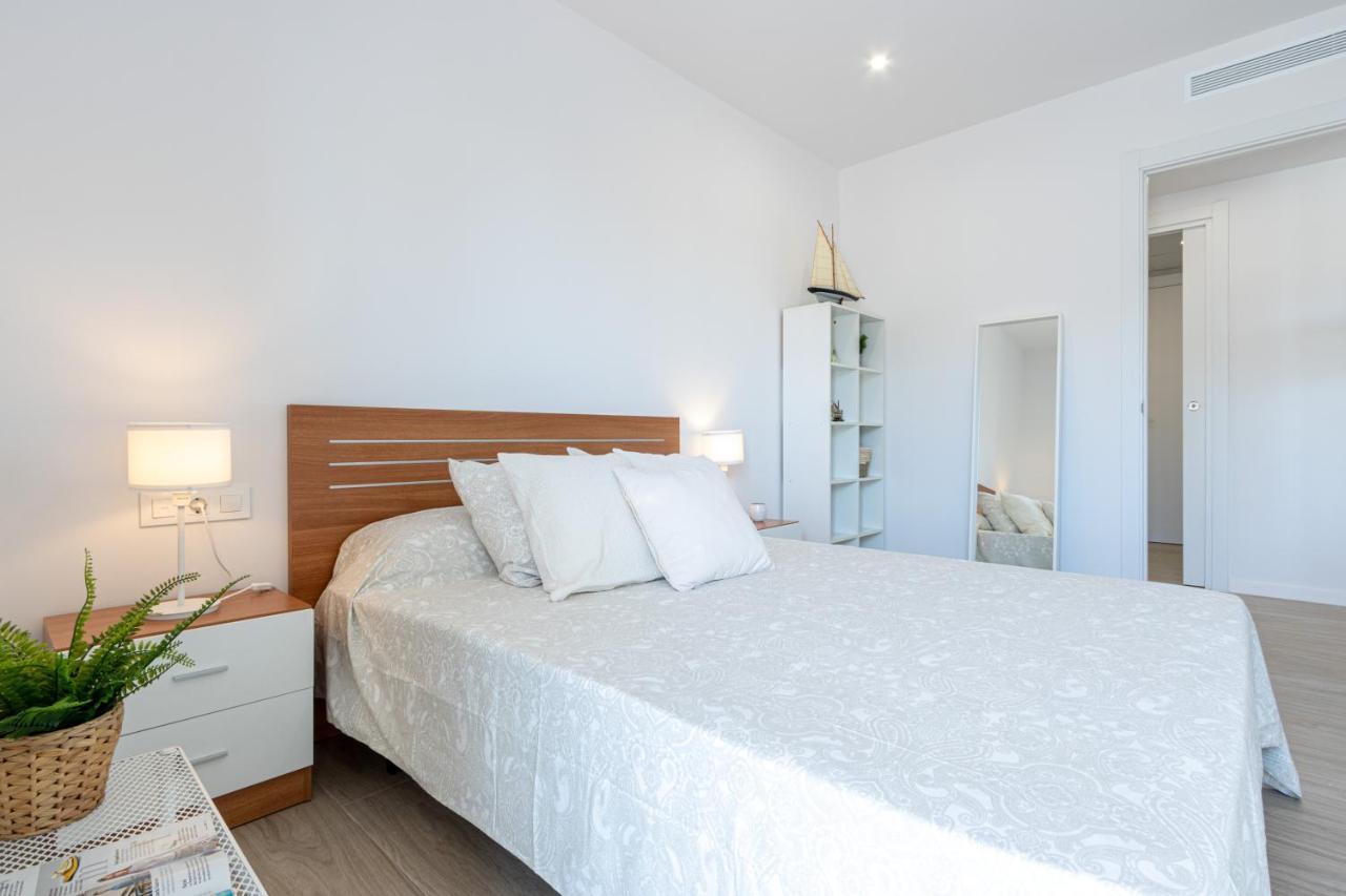 M A R I V E N T Private Terrace Apartment Roses Exterior foto