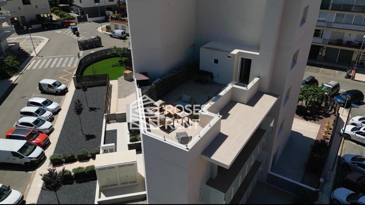 M A R I V E N T Private Terrace Apartment Roses Exterior foto